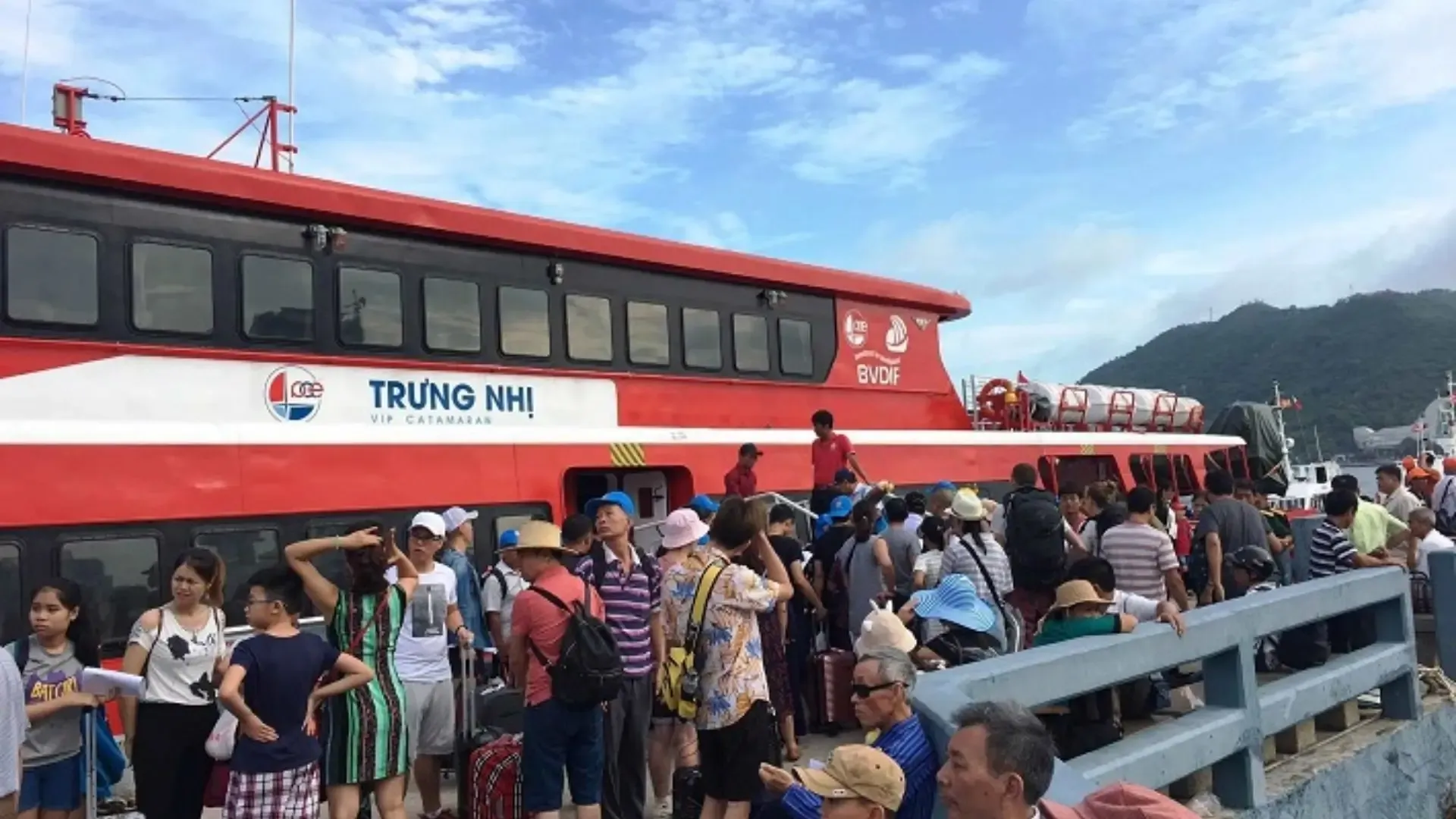 hang-tau-phu-quoc-express-di-con-dao-tu-tra-vinh